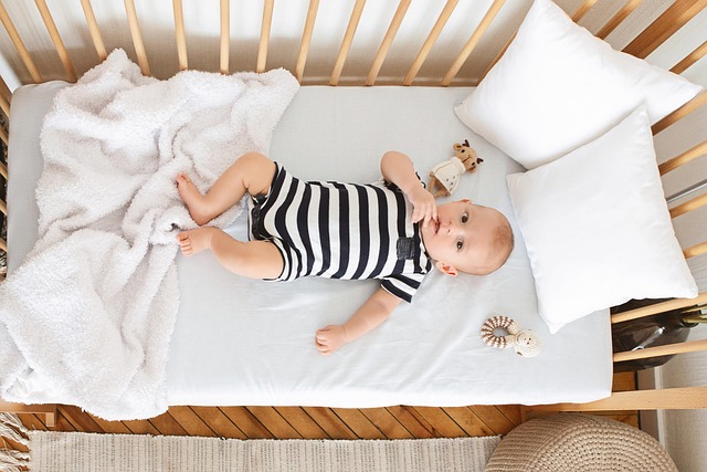 baby crib