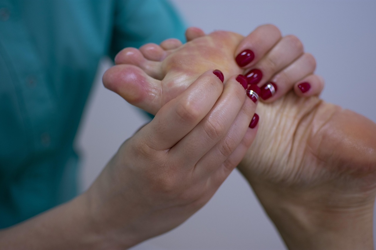 massage, hand, leg, nails, spa, towels, health, medicine, massage, massage, massage, massage, spa, spa, spa, spa, spa