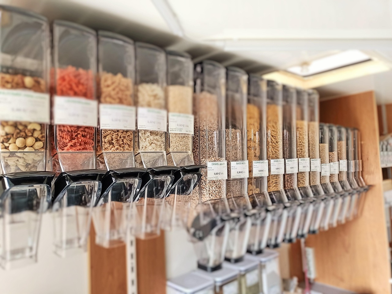 plastic free, buying in bulk, dispenser, dispenser, dispenser, dispenser, dispenser, dispenser