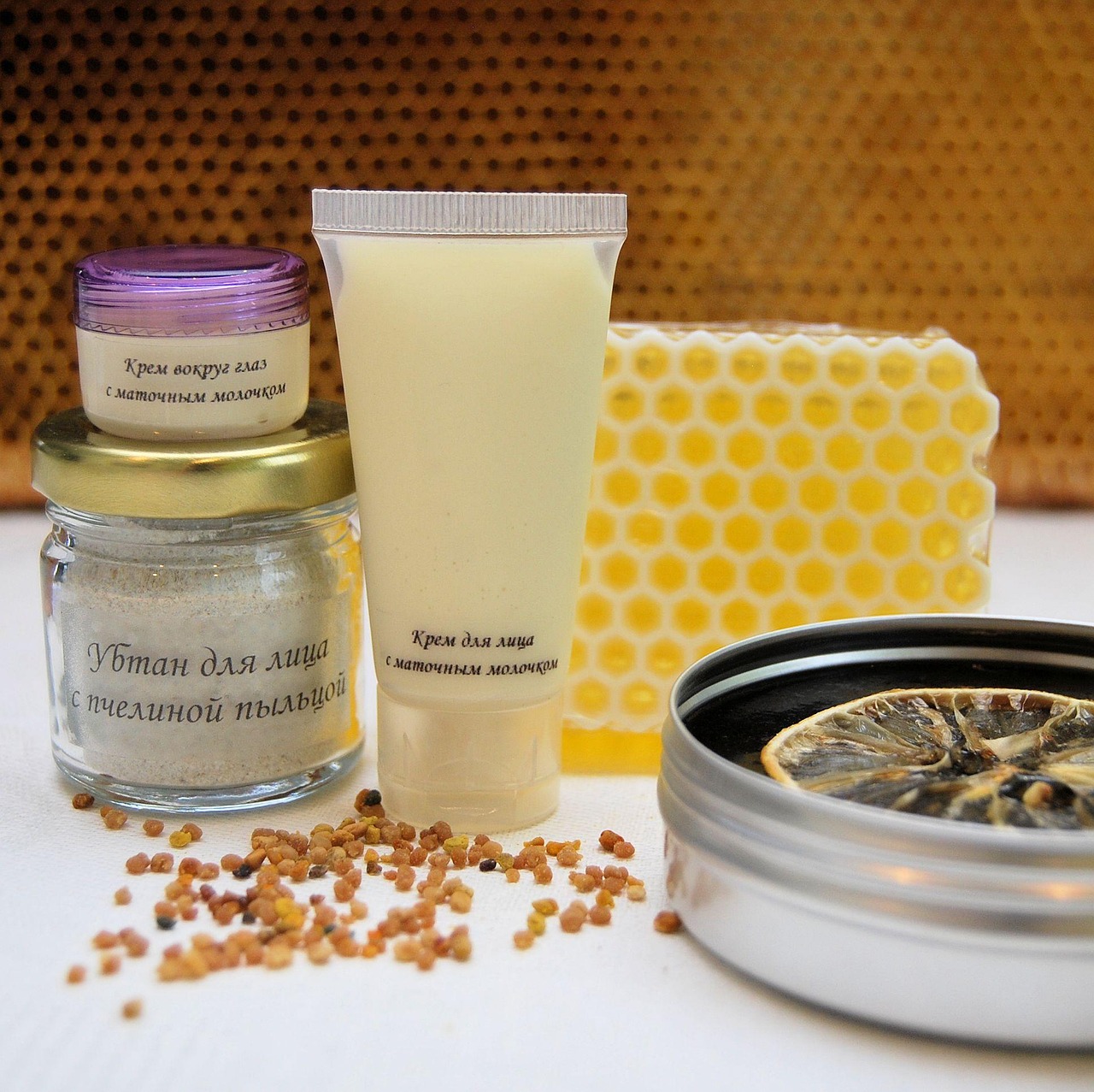 honey, cosmetology, optometry, beekeeper, beekeeping, pollen, honeycomb, natural product, bees, apiary, essential oil, essential oils, spa, glass bottle, cosmetology, cosmetology, cosmetology, cosmetology, honeycomb, apiary, essential oil, essential oils, essential oils, essential oils, essential oils, essential oils, spa, spa