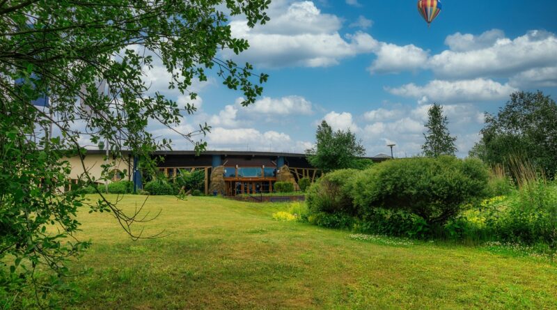 natural therme, templin, uckermark, spa, recreation, warm, slide, to travel, tourism, swimming pool, children, health, nature, wellness, water, family, exterior view, main entrance, families, fun, balloon