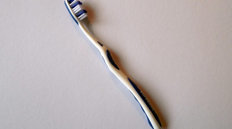 toothbrush, dental care, hygiene, dentistry, personal hygiene, tooth, dental hygiene, brush head, toothbrush head, toothbrush, toothbrush, toothbrush, toothbrush, toothbrush