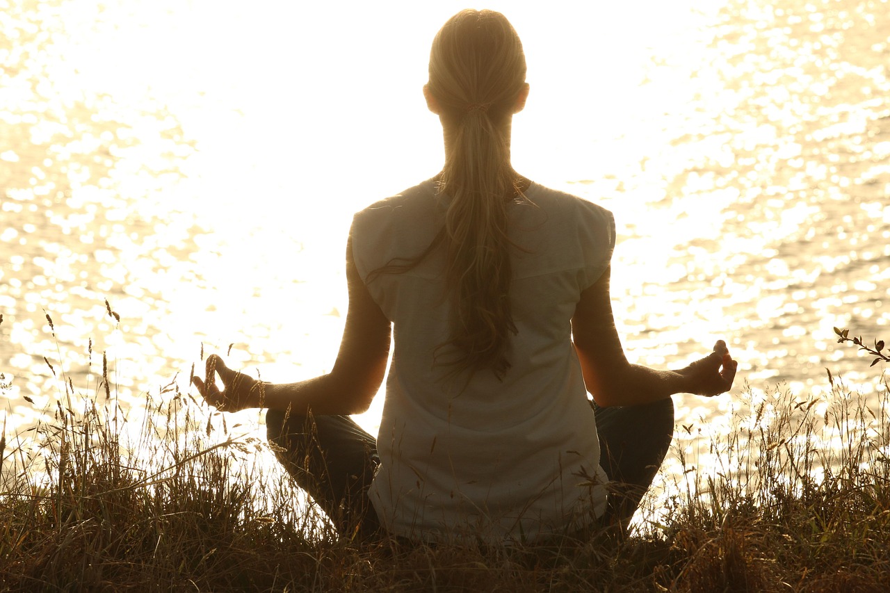 meditate, nature, woman, yoga, zen, meditating, relax, relaxing, wellness, yoga pose, meditation, peaceful, silhouette, sunset, tranquil, calm