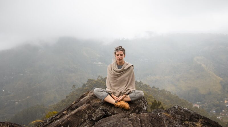 meditate, meditation, woman, mountains, nature, relax, calm, yoga, religion, spiritual, peace, wellness, relaxation, balance, peaceful, rest, clouds, relaxing, sri lanka, mahamevnawa, well, noé mie, international yoga day, meditation, meditation, meditation, meditation, meditation, relax, yoga, yoga, yoga, spiritual