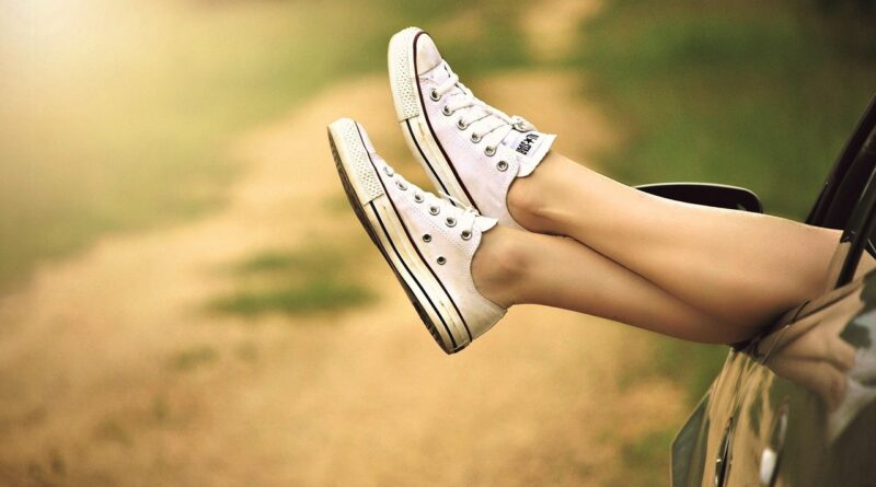 shoes, legs, car, car window, woman, girl, outdoors, carefree, leisure, lifestyle, feet, footwear, sneakers, car wallpapers, converse, sunlight